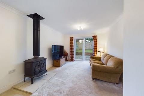 2 bedroom detached bungalow for sale, The Street, Ewhurst