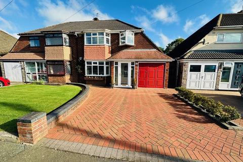 3 bedroom semi-detached house for sale, Cranbourne Avenue, Wolverhampton WV4