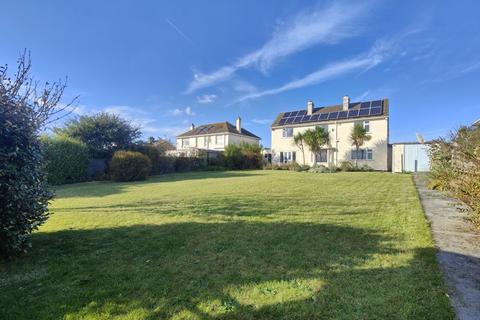 4 bedroom detached house for sale, Pentire Road, Newquay TR7