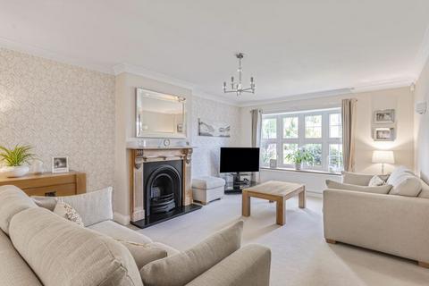 4 bedroom detached house for sale, Monterey Close, Bexley