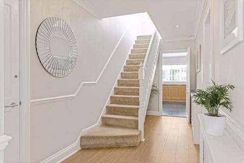 45 Monterey Close, Bexley, DA5 2BX