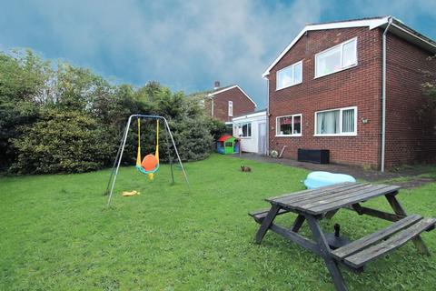 3 bedroom detached house for sale, Offa, Chirk, Wrexham