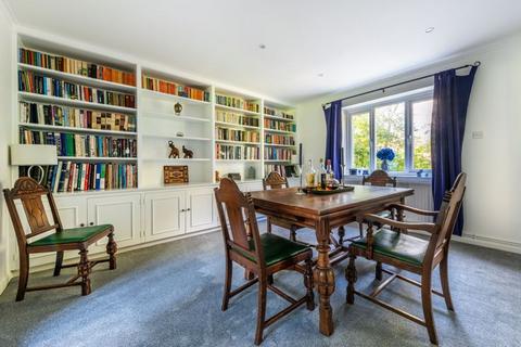 4 bedroom detached house for sale, East Horsley