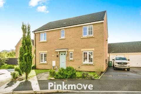 4 bedroom detached house for sale, Parc Panteg, Griffithstown - REF# 00025504