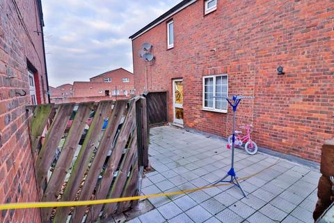 22 Priors Field, Northolt, UB5 5SG