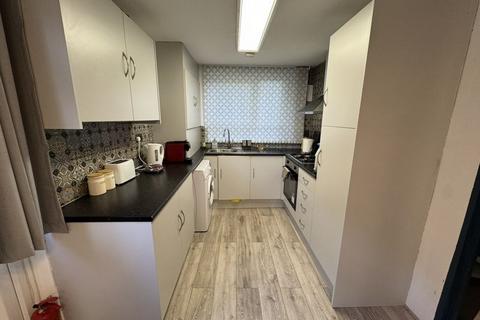 22 Priors Field, Northolt, UB5 5SG