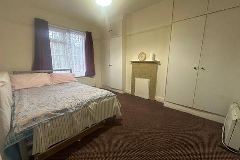 147 Lady Margaret Road, Southall, UB1 2PS