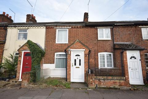 2 bedroom terraced house to rent, Aylesbury HP19