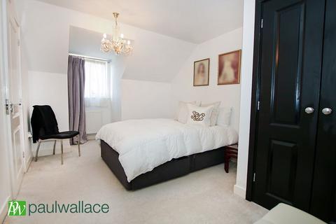 2 bedroom penthouse for sale, Watery Lane, Turnford