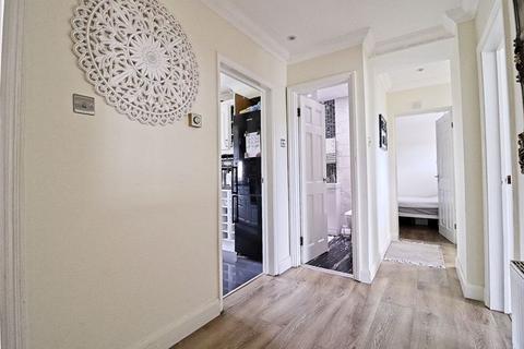 5 bedroom detached house for sale, Holt Farm Way, Rochford