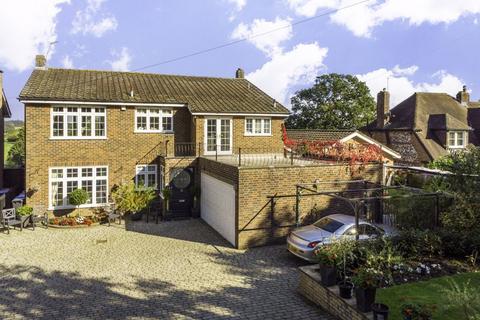 5 bedroom detached house for sale, New Park Road, Hertford SG13