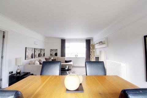 2 bedroom apartment for sale, Lambs Close, Cuffley EN6