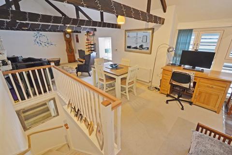 2 bedroom barn conversion for sale, Old Tannery Lane, Truro TR2