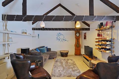 2 bedroom barn conversion for sale, Old Tannery Lane, Truro TR2