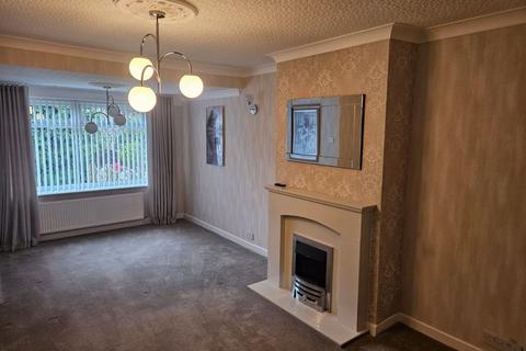 2 bedroom semi-detached bungalow to rent, Dingle Avenue, Oldham OL2