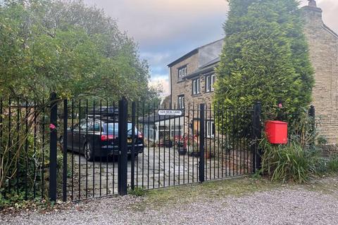 4 bedroom detached house for sale, Beal Lane, Oldham OL2