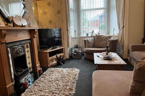 5 bedroom semi-detached house for sale, Turf Lane, Oldham OL2