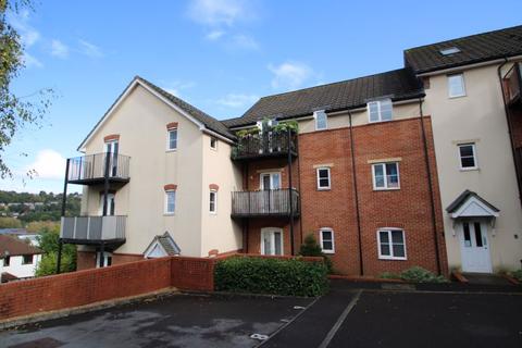 2 bedroom flat for sale, Dashwood Avenue, High Wycombe HP12