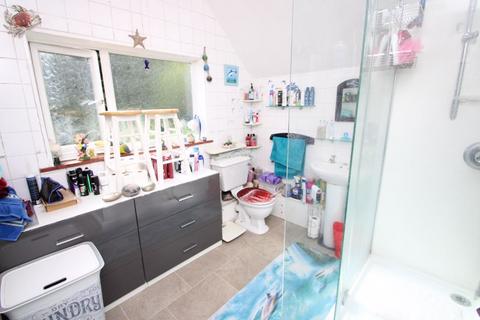39 Plumer Road, High Wycombe, HP11 2SS