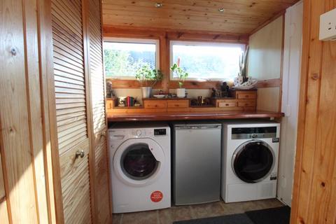 9 Vicarage Lane, Wilstead, Bedford, MK45 3EU