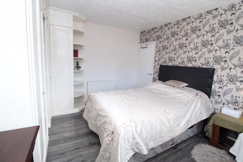 9 Vicarage Lane, Wilstead, Bedford, MK45 3EU