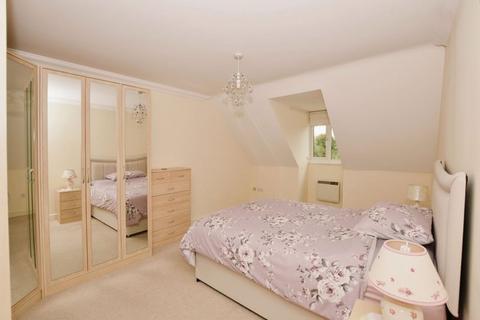 2 bedroom retirement property for sale, Hoxton Close, Ashford TN23