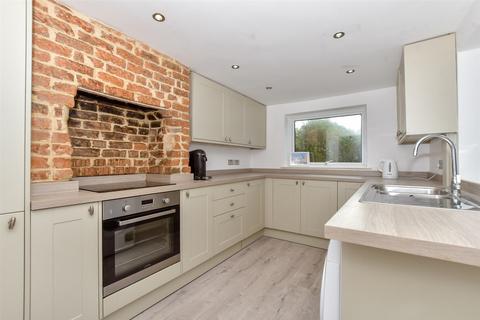 4 bedroom end of terrace house for sale, Southwall Road, Walmer, Deal, Kent