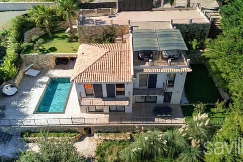 4 bedroom villa, Cagnes-sur-Mer, 06800, France