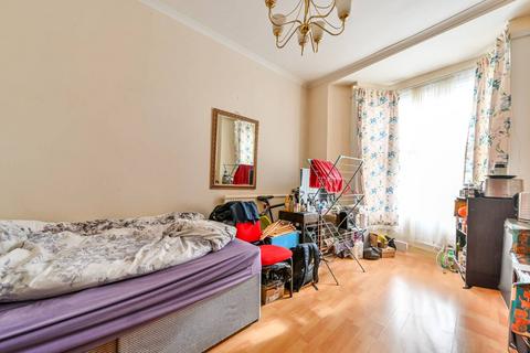 4 bedroom terraced house for sale, Lowman Road, Highbury and Islington, London, N7