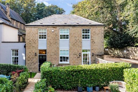 3 bedroom link detached house for sale, Chapel Lane, New Farnley, Leeds, West Yorkshire, LS12