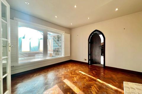 Woodlands View Apperley Lane, Bradford, BD10 0PH