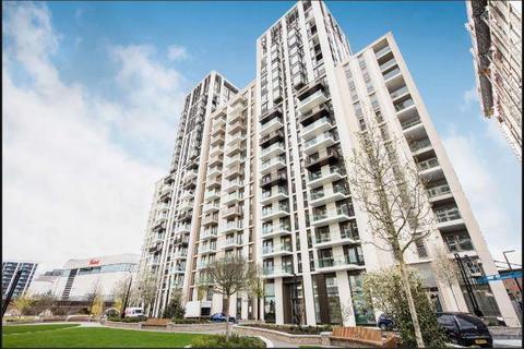 3 bedroom apartment to rent, Fountain Park Way, London W12