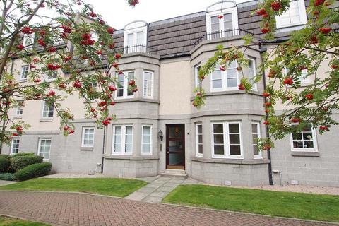 2 bedroom flat to rent, Fonthill Avenue, Top Floor, Aberdeen, AB11