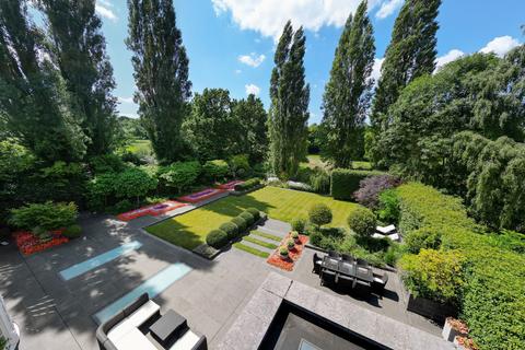 8 bedroom house for sale, Winnington Road, London N2