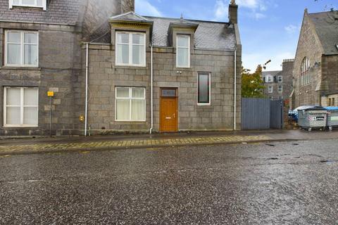 4 bedroom end of terrace house for sale, Aberdeen AB25