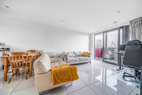 Flat 20, Hierro Court, 17 Bermuda Way, London, E1 4GB