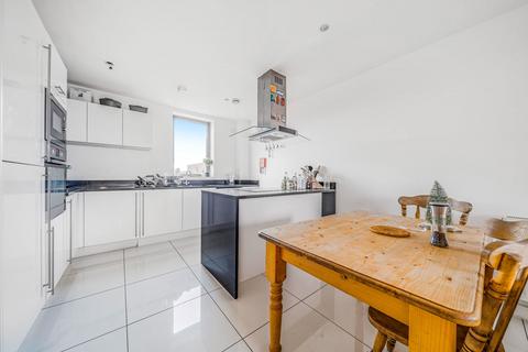 Flat 20, Hierro Court, 17 Bermuda Way, London, E1 4GB
