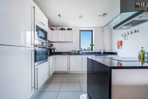 Flat 20, Hierro Court, 17 Bermuda Way, London, E1 4GB