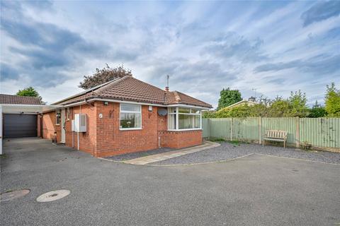 2 bedroom bungalow for sale, Fennel Drive, Stafford, Staffordshire, ST17