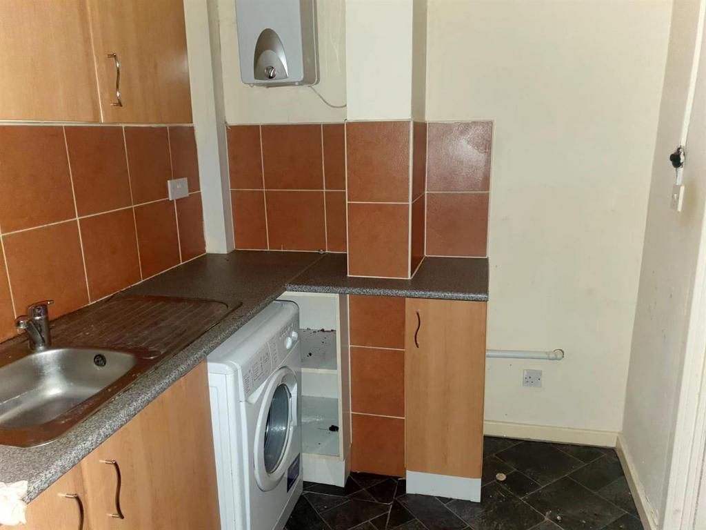 Flat 29 94 fosse lane 11.jpg