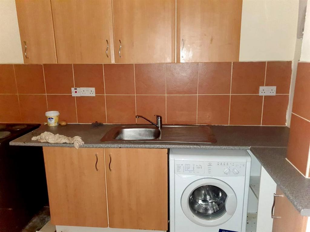 Flat 29 94 fosse lane 14.jpg