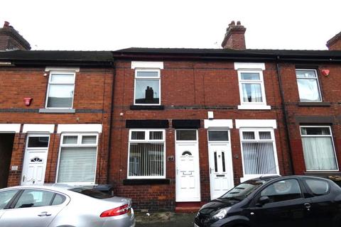 2 bedroom townhouse to rent, Blunt Street, Newcastle-under-Lyme, Staffordshire, ST5 9NA