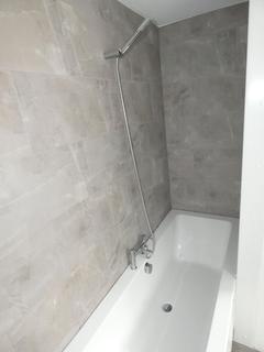 2 bedroom townhouse to rent, Blunt Street, Newcastle-under-Lyme, Staffordshire, ST5 9NA
