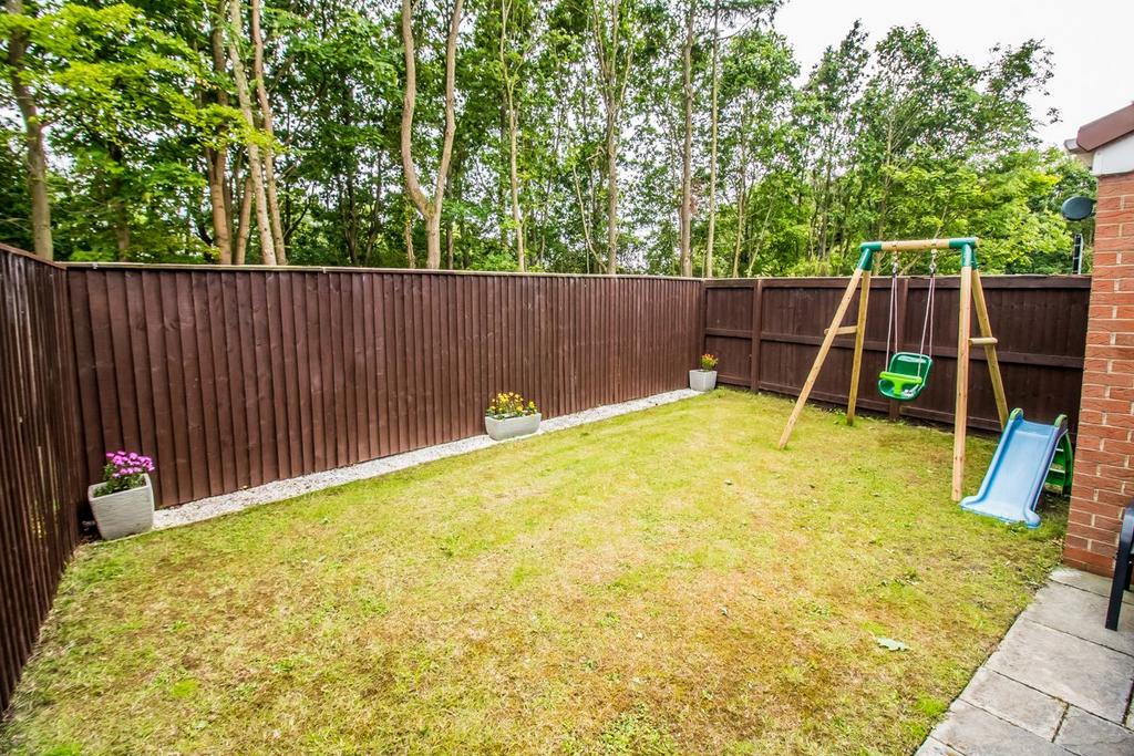 Rear Garden Pic 2.