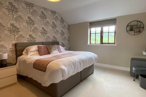 Apartment 2, 12 Coed Y Bryn, Dolgellau, LL40 2AX