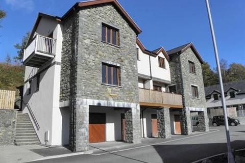 Apartment 2, 12 Coed Y Bryn, Dolgellau, LL40 2AX