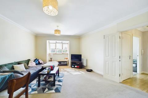 2 bedroom apartment for sale, Stevenage Road , Hitchin , SG4