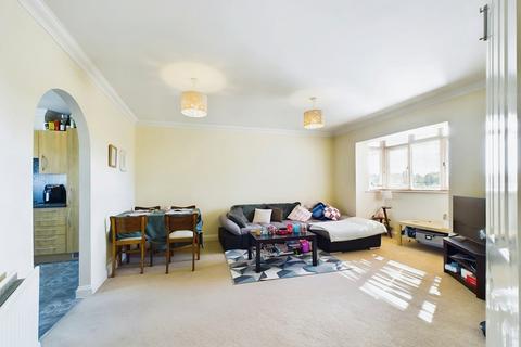 2 bedroom apartment for sale, Stevenage Road , Hitchin , SG4