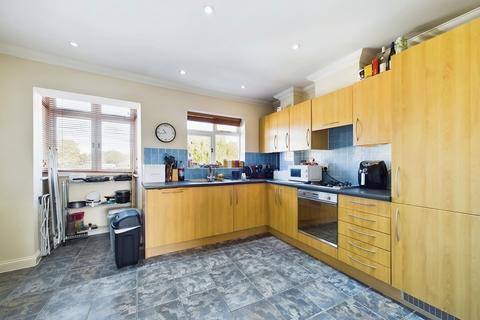 2 bedroom apartment for sale, Stevenage Road , Hitchin , SG4