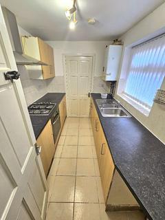 2 bedroom terraced house to rent, Blakey Street, Longsight, Manchester, M12